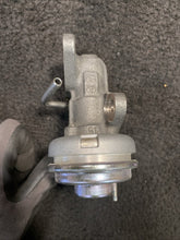 25620-75050 1995-2004 Toyota Tacoma Pickup 2.4L 2.7L 3RZFE EGR Valve W/ Gasket 25620-75050