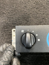 F57H-19C733-AB 95-01 Mercury Mountaineer Temperature Climate Control Switch OEM F57H-19C733-AB