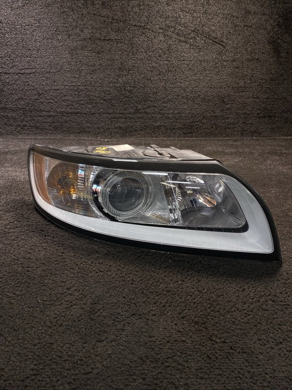 31265707 2008-2011 Volvo S40 Right Passenger Side Head Light Lamp Halogen OEM 31265707