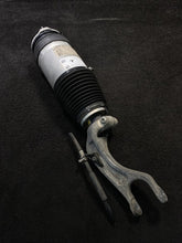 1027361-00-G 16-20 Tesla Model X Right/Left Front Air Suspension Strut Shock OEM 1027361-00-G