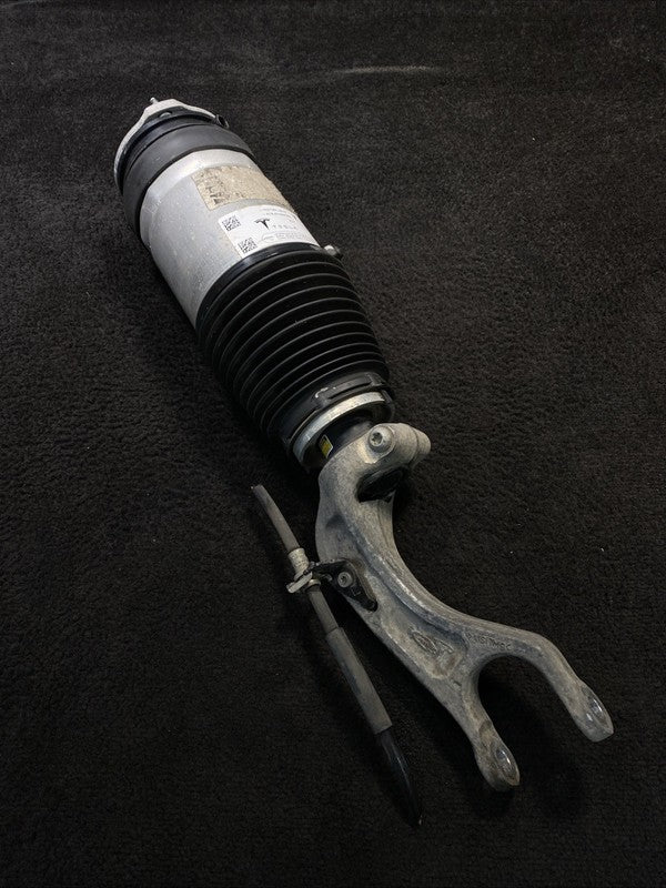 1027361-00-G 16-20 Tesla Model X Right/Left Front Air Suspension Strut Shock OEM 1027361-00-G