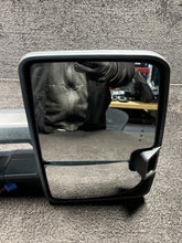 2003 Chevrolet Silverado 2500 Right Side Power Door Mirror Heated W/ Signal OEM