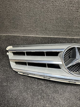 A2048800023 2004 Mercedes C230 Front Grille W/ Emblem OEM A2048800023