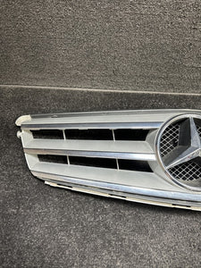 A2048800023 2004 Mercedes C230 Front Grille W/ Emblem OEM A2048800023
