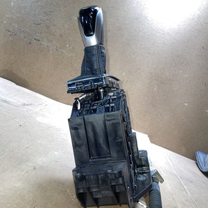 PA66-GF33 2021 Subaru Legacy OutBack Automatic Gear Shift Selector Assembly CVT No Cable