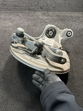 32217286 2019 Volvo XC90 Rear Left Spindle Knuckle Wheel Hub Bearing OEM 32217286