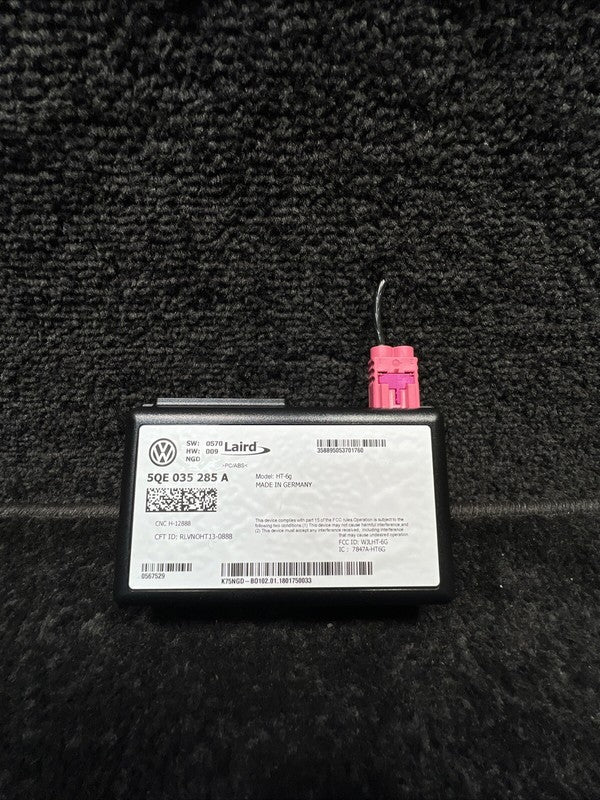 5QE035285A 18 Volkswagen Golf R Communication Online Service Control Module OEM 5QE035285A