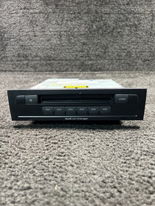 4L0035110 2007 Audi Q7 6 Disc CD Changer Unit OEM 4L0035110
