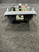 23180744 2014 Chevrolet Silverado Engine Fuse Relay Box OEM