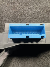 670008403 2014 Maserati Quattroporte Suspension Control Module OEM 670008403