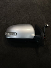 2010 Mitsubishi Outlander Right Passenger Door Mirror Turn Signal OEM Silver