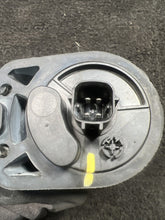 105723500G 2018 Tesla Model S Auxiliary Electric Water Pump OEM 105723500G