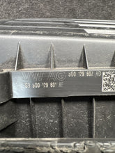 5Q0129601AF 2016 Audi A3 2.0L Engine Air Cleaner Filter Intake Box OEM 5Q0129601AF