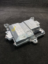 1118182-72-H 17-20 Tesla Model 3 Front Suspension Electrical Control Module OEM 1118182-72-H