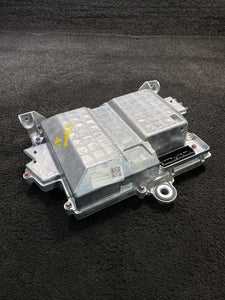 1118182-72-H 17-20 Tesla Model 3 Front Suspension Electrical Control Module OEM 1118182-72-H