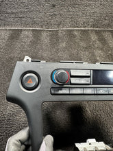 2003-2004 Nissan Pathfinder Dash Radio Trim HVAC 4WD Control OEM