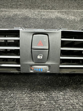 9347436-02 2018 BMW 230 XI Front Center Dash HVAC Air Vents W/ Hazard Button OEM 9347436-02
