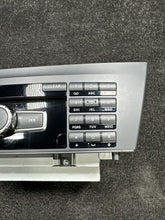 A2049009610 12 Mercedes C250 Navigation Radio Control Receiver Assembly Unit OEM A2049009610