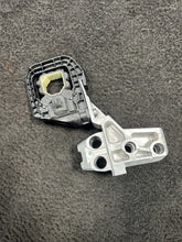 5A0E227 2023 BMW X1 Front Right Bumper Support Adaptor Bracket OEM 5A0E227