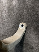 2015 Maserati Ghibli Front Left Spindle Knuckle Wheel Hub OEM 18k