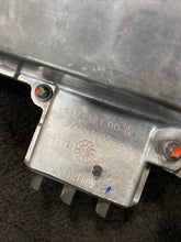 1118182-72-H 17-20 Tesla Model 3 Front Suspension Electrical Control Module OEM 1118182-72-H