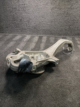 2015 Maserati Ghibli SQ4 Front Left Spindle Knuckle Wheel Hub OEM