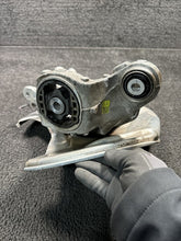 32217287 2019 Volvo XC90 Rear Right Spindle Knuckle Wheel Hub Bearing OEM 32217287