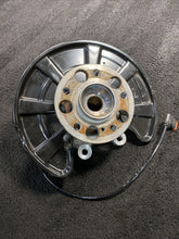 A1724230120 12-20 Mercedes SLK250 Rear left Spindle Knuckle Wheel Hub OEM A1724230120