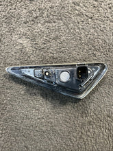 1125106-00-C 16-20 Model 3 S X Left Fender Camera Turn Signal Side Marker OEM 1125106-00-C