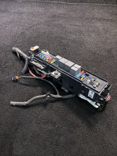 109440502D 16-20 Tesla Model X/S Front Frunk Fuse Relay Junction Box Unit OEM 1094405-02-D