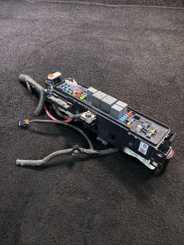 109440502D 16-20 Tesla Model X/S Front Frunk Fuse Relay Junction Box Unit OEM 1094405-02-D