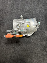 F502-LFEBA-02 2013 Hyundai Sonata Hybrid 2.4L A/C Compressor Assembly OEM