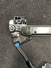 600655100G 2015 Tesla Model S Front Left Door Window Regulator & Motor OEM 600655100G