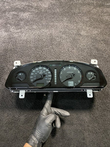 2004 Nissan Pathfinder Speedometer Gauge Cluster OEM 4x4 242k