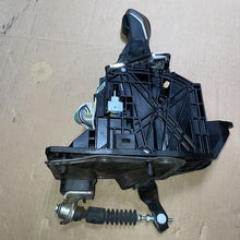 PA66-GF33 2021 Subaru Legacy OutBack Automatic Gear Shift Selector Assembly CVT No Cable