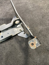 2019 Kenworth T880 Paccar MX-13 Cooling Fan Clutch Bracket Mount OEM F85-1520