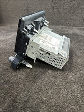 96560-K2040 2020 Hyundai Venue Navigation Radio Receiver W/ Display Screen OEM 96560-K2040