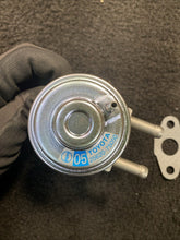 25620-75050 1995-2004 Toyota Tacoma Pickup 2.4L 2.7L 3RZFE EGR Valve W/ Gasket 25620-75050