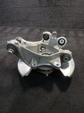 1044416-00-F 17-23 Tesla Model 3 Rear Right Knuckle Spindle Hub &Dust Shield OEM 1044416-00-F