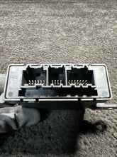 0263004885 2017 Maserati Levante Parking Assist Control Module OEM 0263004885