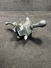 2014 Chevrolet Camaro 2SS Automatic Transmission Floor Gear Shifter OEM