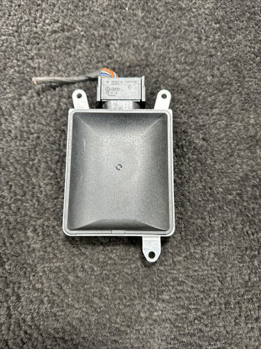 8T0907568B 2020 Porsche Macan GTS Rear Right Side Blind Spot Sensor Module OEM 8T0907568B