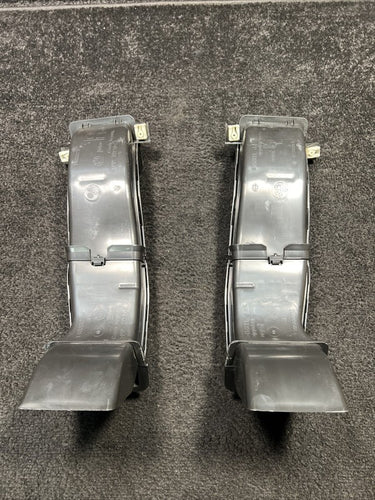 2023 BMW X1 Front Left & Right Side Air Duct Guide OEM