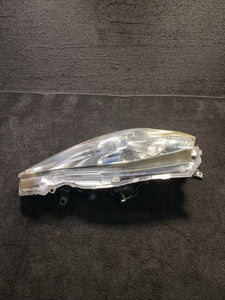26010-3NF5A 2013-2017 Nissan Leaf Right Passenger LED Headlight Lamp OEM 26010-3NF5A