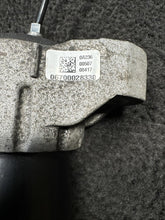 2017 Maserati Levante Rear Right Or Left Side Air Shock Strut OEM