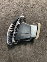 8R1820901GWVF 2009-2012 Audi Q5 Front Left Driver Dash A/C Air Vent Grille OEM 8R1820901GWVF