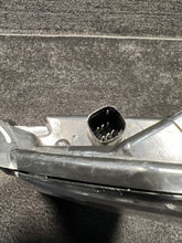 600591300F 2015 Tesla Model S Front Left Fog Light Lamp OEM 600591300F