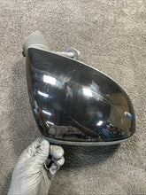 021095 11-14 Volkswagen Touareg Front Right Passenger Door Side View Mirror OEM 021095