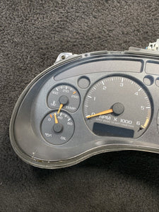 15063197 2000-2005 Chevrolet Blazer Speedometer Instrument Gauge Cluster OEM 15063197