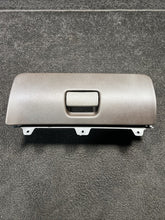 84539640 2020 GMC Sierra 2500 Upper Glove Box Compartment Walnut Brown OEM 84539640